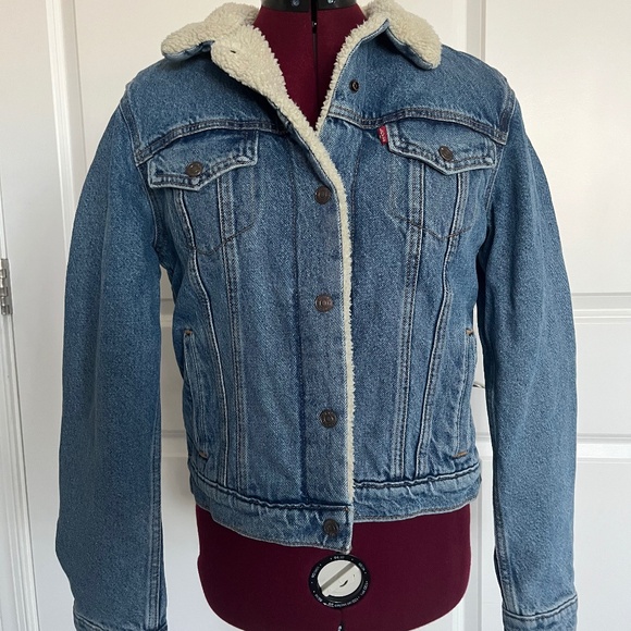 Levi denim/sherpa jacket - Picture 1 of 3